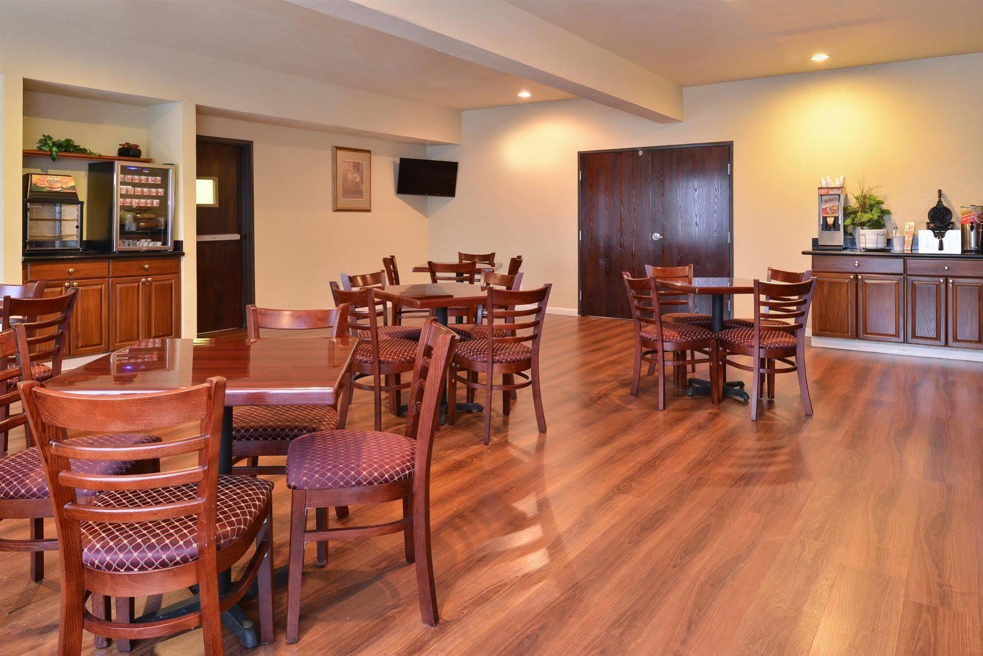Quality Inn & Suites Fort Worth Eksteriør billede